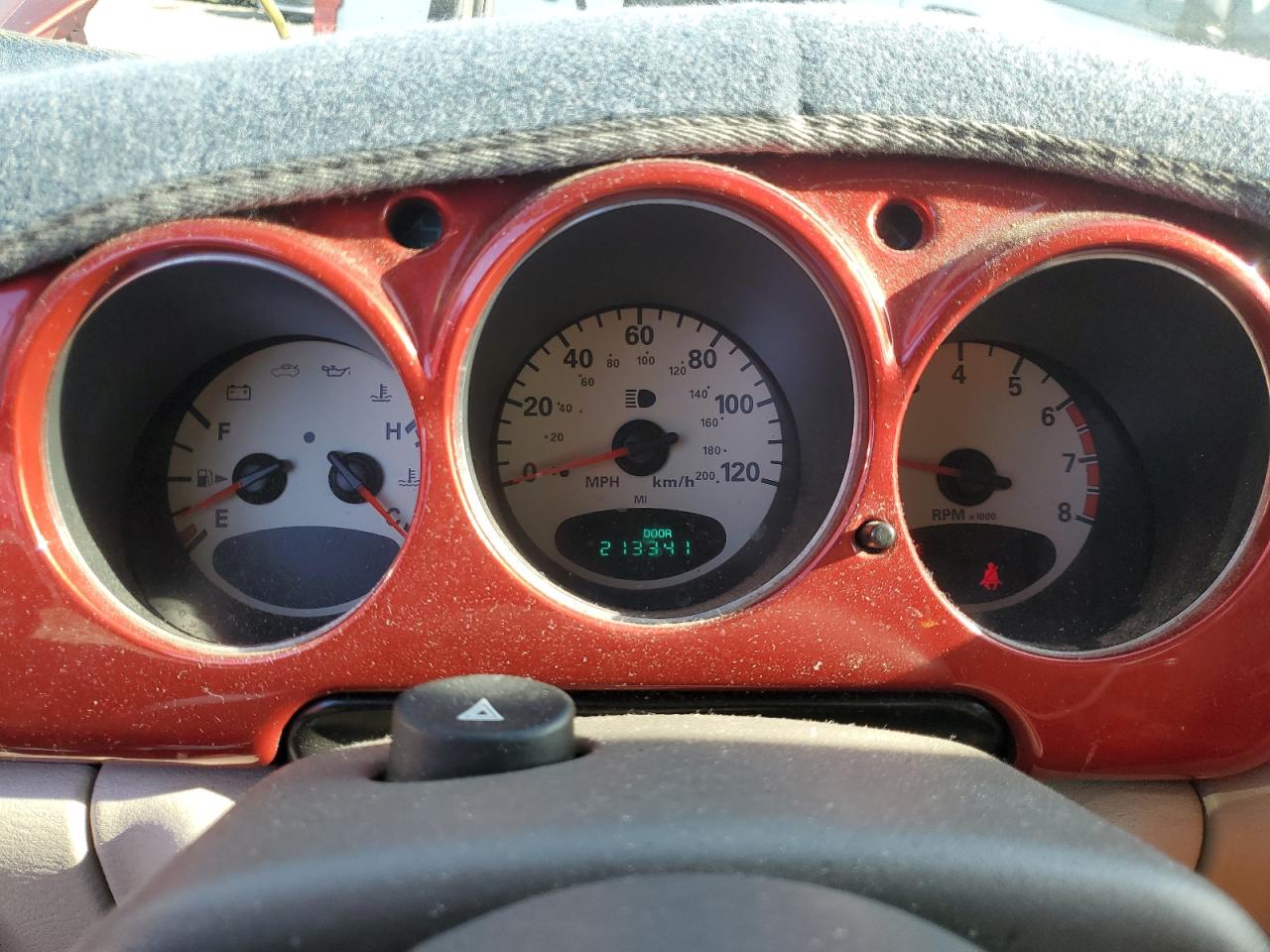 2002 Chrysler Pt Cruiser Limited VIN: 3C8FY68B82T305519 Lot: 64523945