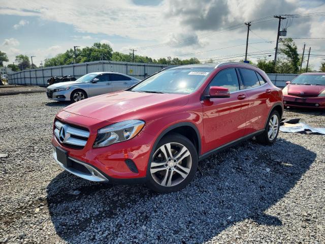  MERCEDES-BENZ GLA-CLASS 2015 Czerwony