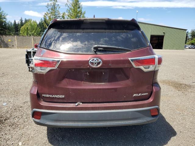 Паркетники TOYOTA HIGHLANDER 2015 Красный