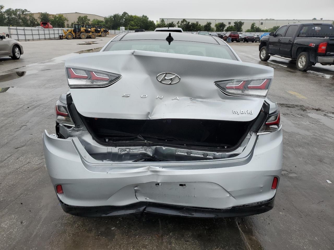 2022 Hyundai Sonata Hybrid VIN: KMHE34L38KA092560 Lot: 64973715