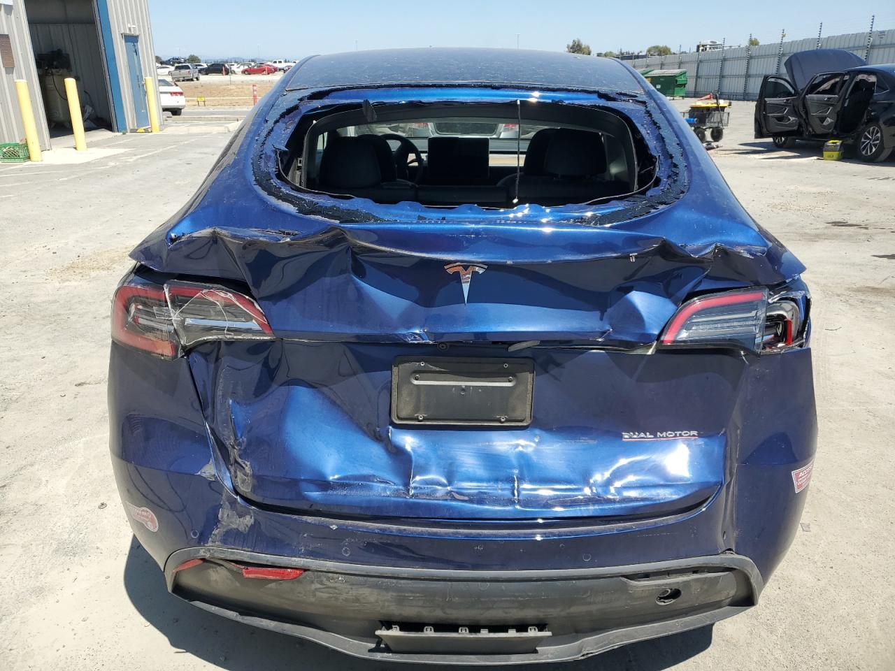 2022 Tesla Model Y VIN: 7SAYGDEF4NF489629 Lot: 64181775