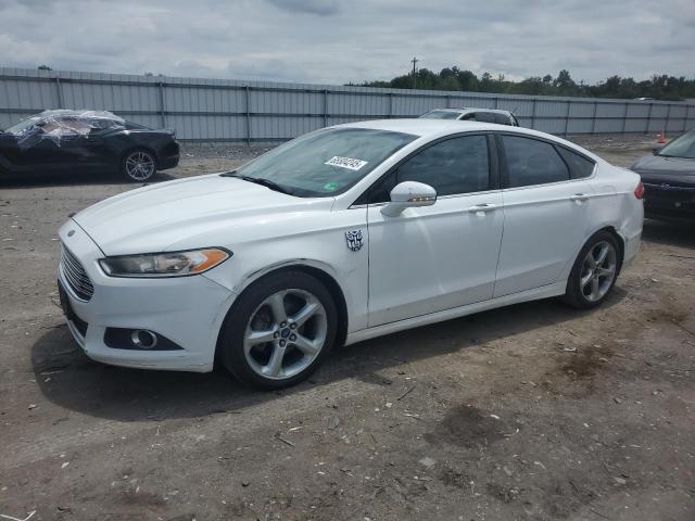 Sedans FORD FUSION 2015 Biały