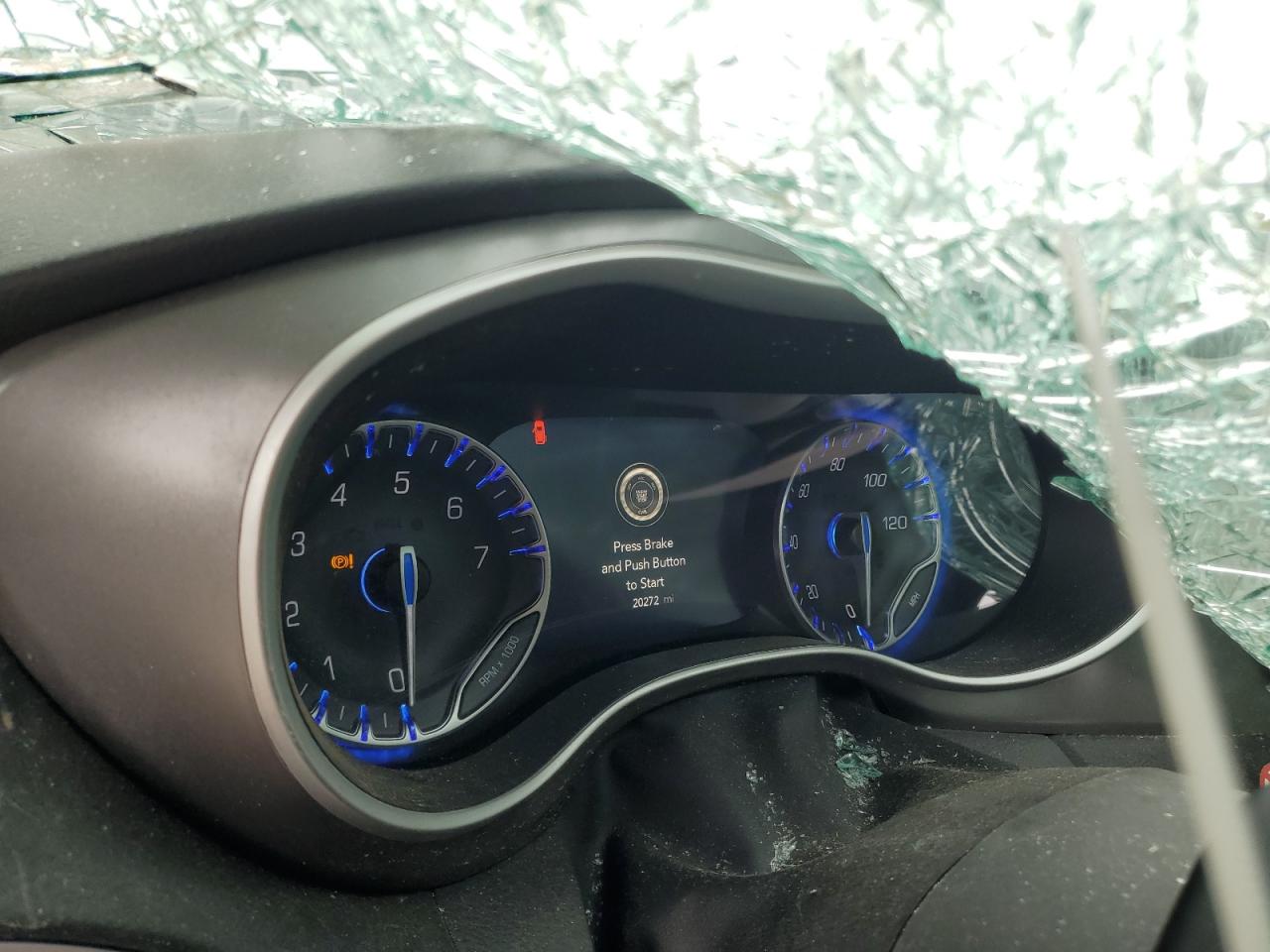 2024 Chrysler Pacifica Touring L VIN: 2C4RC1BG7RR172379 Lot: 63496415