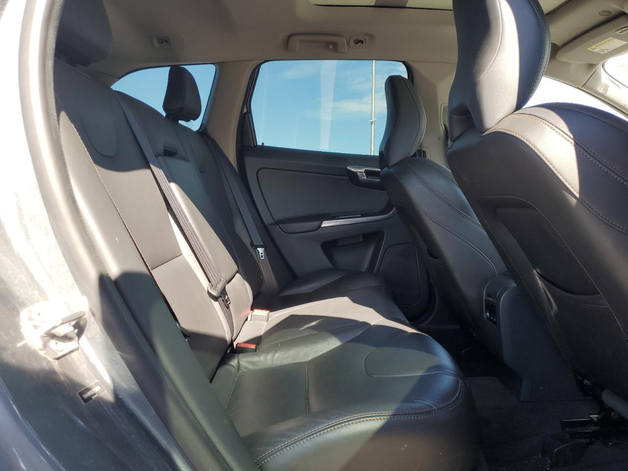 2017 Volvo Xc60 T6 Dynamic VIN: YV449MRR8H2167641 Lot: 65359585