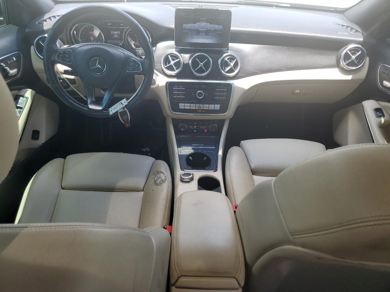 wdctg4eb8kj553352 WDCTG4EB8KJ553352 2019 Mercedes-Benz Gla 250