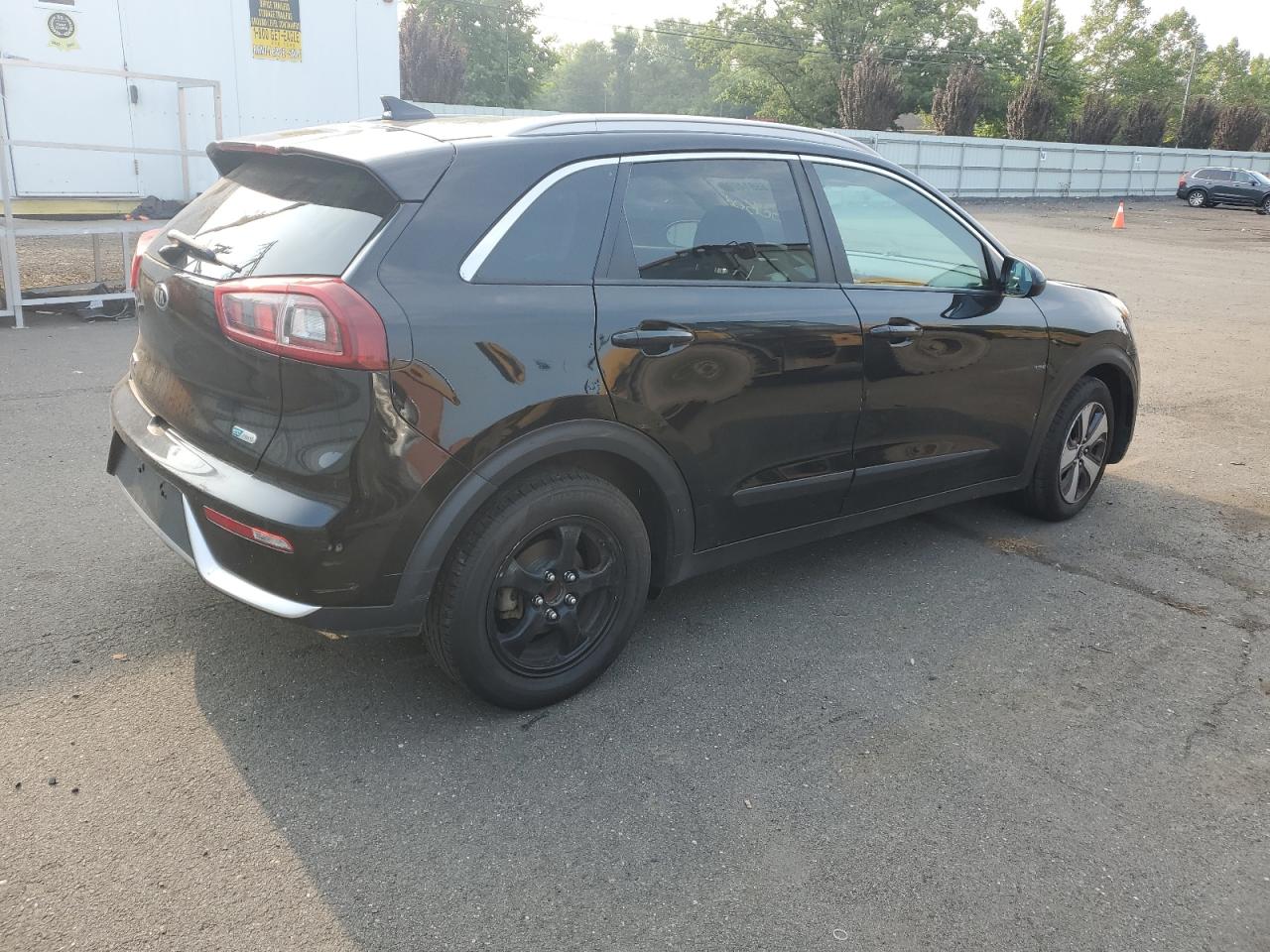 kndcb3lc5h5053659 KNDCB3LC5H5053659 2017 Kia Niro Fe