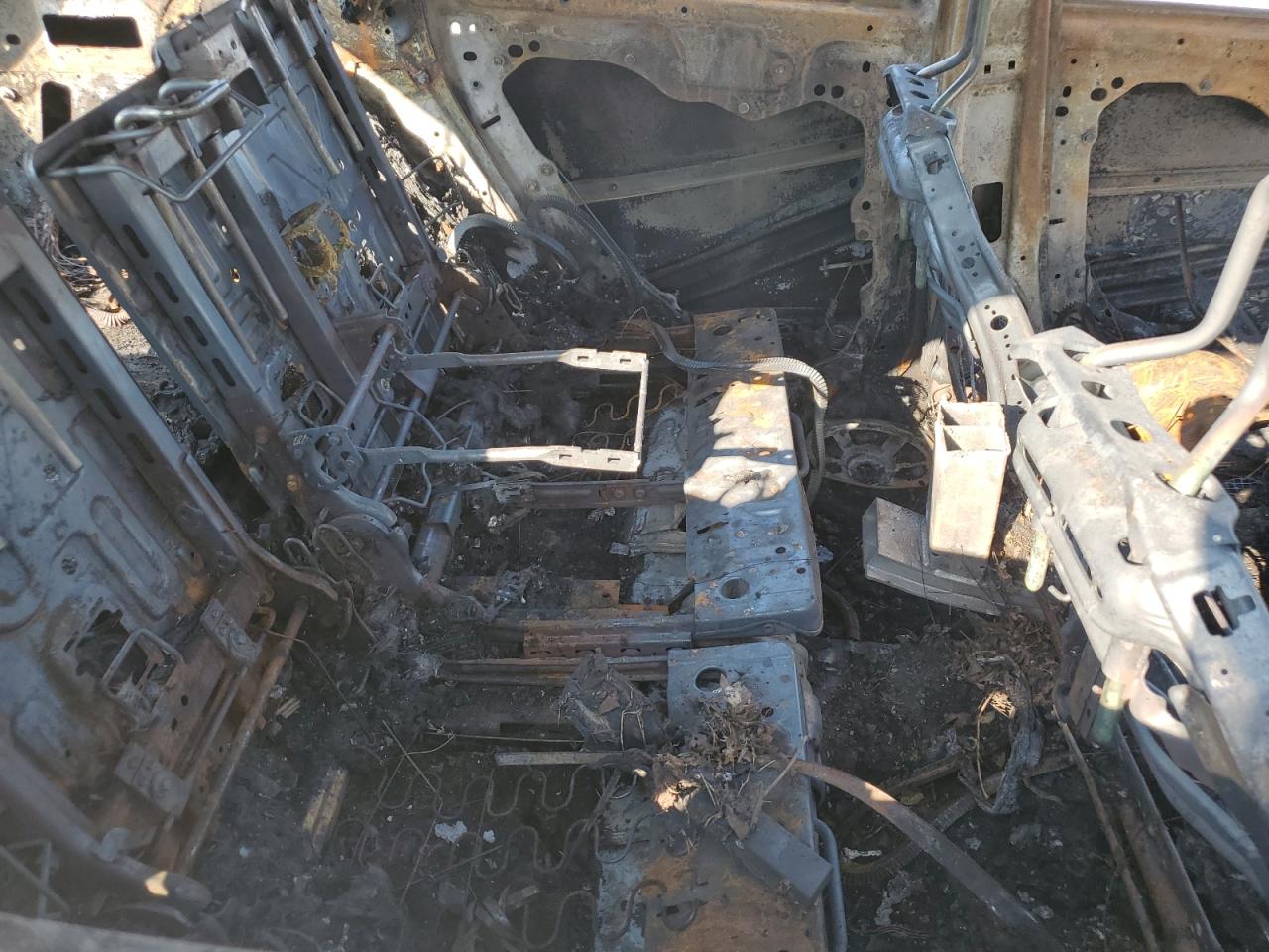 2015 Jeep Cherokee Latitude VIN: 1C4PJMCS5FW620137 Lot: 63941345