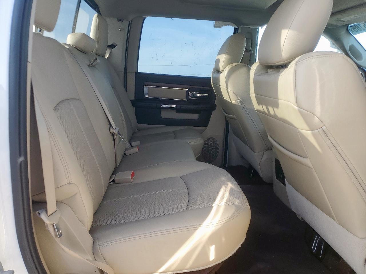 2018 Ram 1500 Laramie VIN: 1C6RR7NM7JS238409 Lot: 64655105
