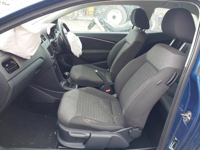 2015 VOLKSWAGEN POLO SE
