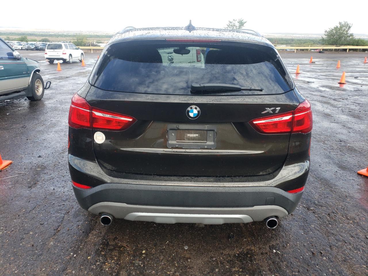 2017 BMW X1 xDrive28I VIN: WBXHT3C31H5F70501 Lot: 63581015