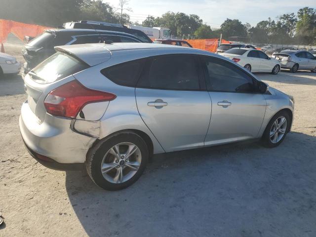  FORD FOCUS 2014 Srebrny