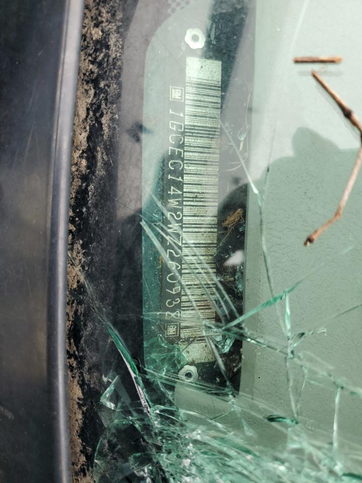 1998 Chevrolet Gmt-400 C1500 VIN: 1GCEC14W2WZ260938 Lot: 66445495