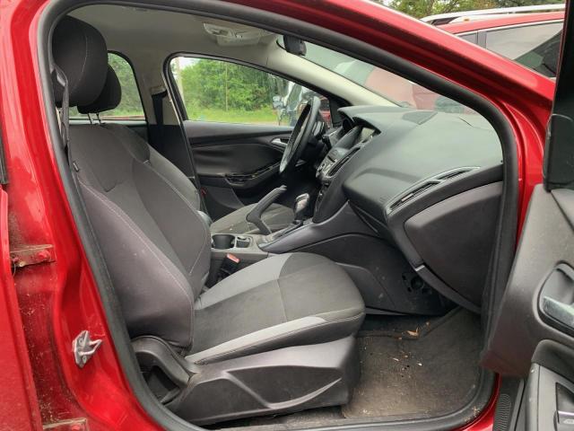 Hatchbacks FORD FOCUS 2012 Burgundy