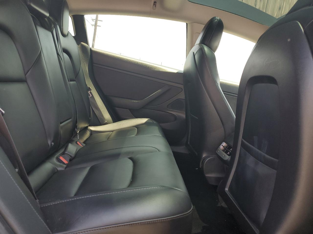 2018 Tesla Model 3 VIN: 5YJ3E1EA3JF173214 Lot: 66041095