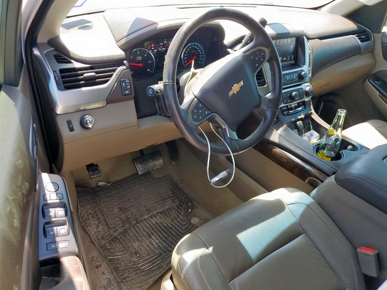 1gnschkc9hr391072 1GNSCHKC9HR391072 2017 Chevrolet Suburban C1500 Lt