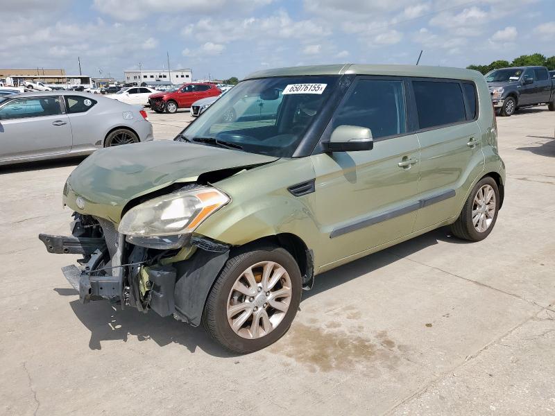 Паркетники KIA SOUL 2013 Зеленый