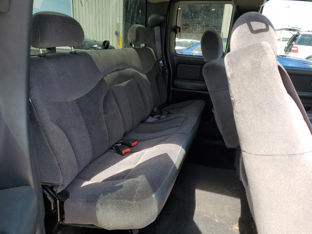 2001 GMC New Sierra C1500 VIN: 2GTEC19T111142086 Lot: 63218325