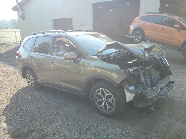  SUBARU FORESTER 2022 Green