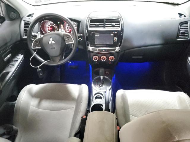  MITSUBISHI OUTLANDER 2015 Красный
