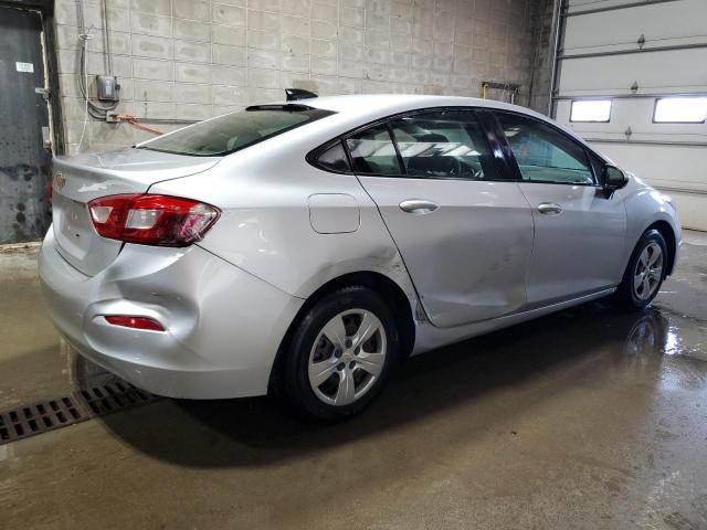 Sedans CHEVROLET CRUZE 2016 Silver