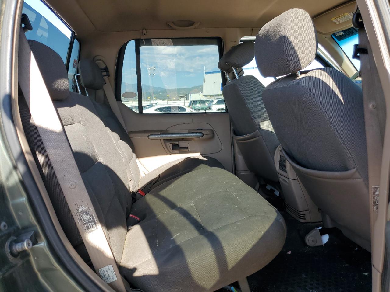 2002 Ford Explorer Sport Trac VIN: 1FMZU77E52UB99365 Lot: 64627555