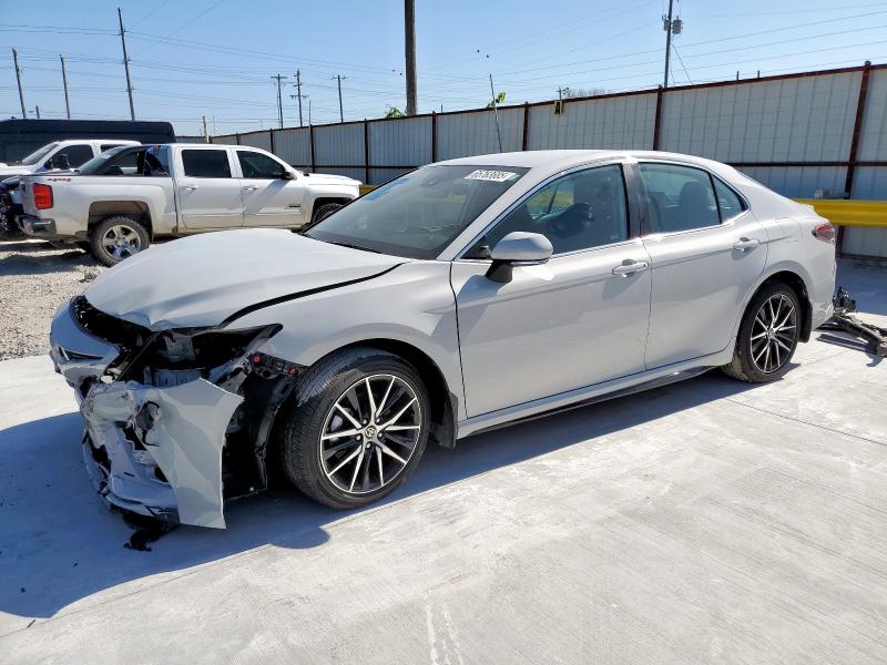  TOYOTA CAMRY 2023 Srebrny