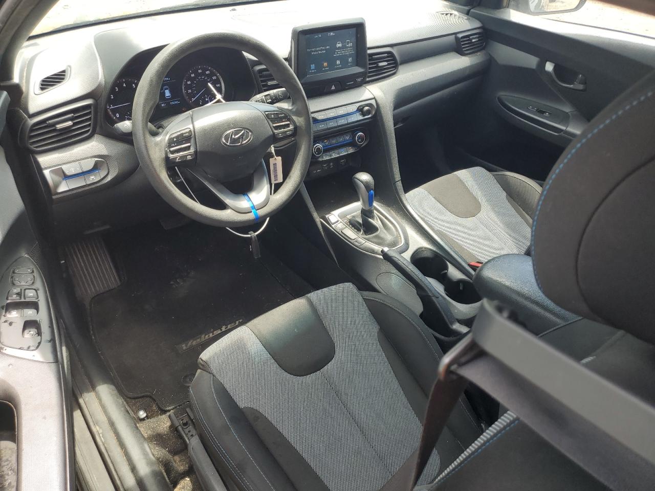 2019 Hyundai Veloster Base VIN: KMHTG6AF3KU005165 Lot: 64304245