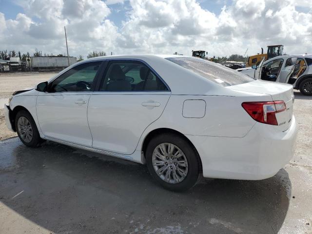  TOYOTA CAMRY 2013 White
