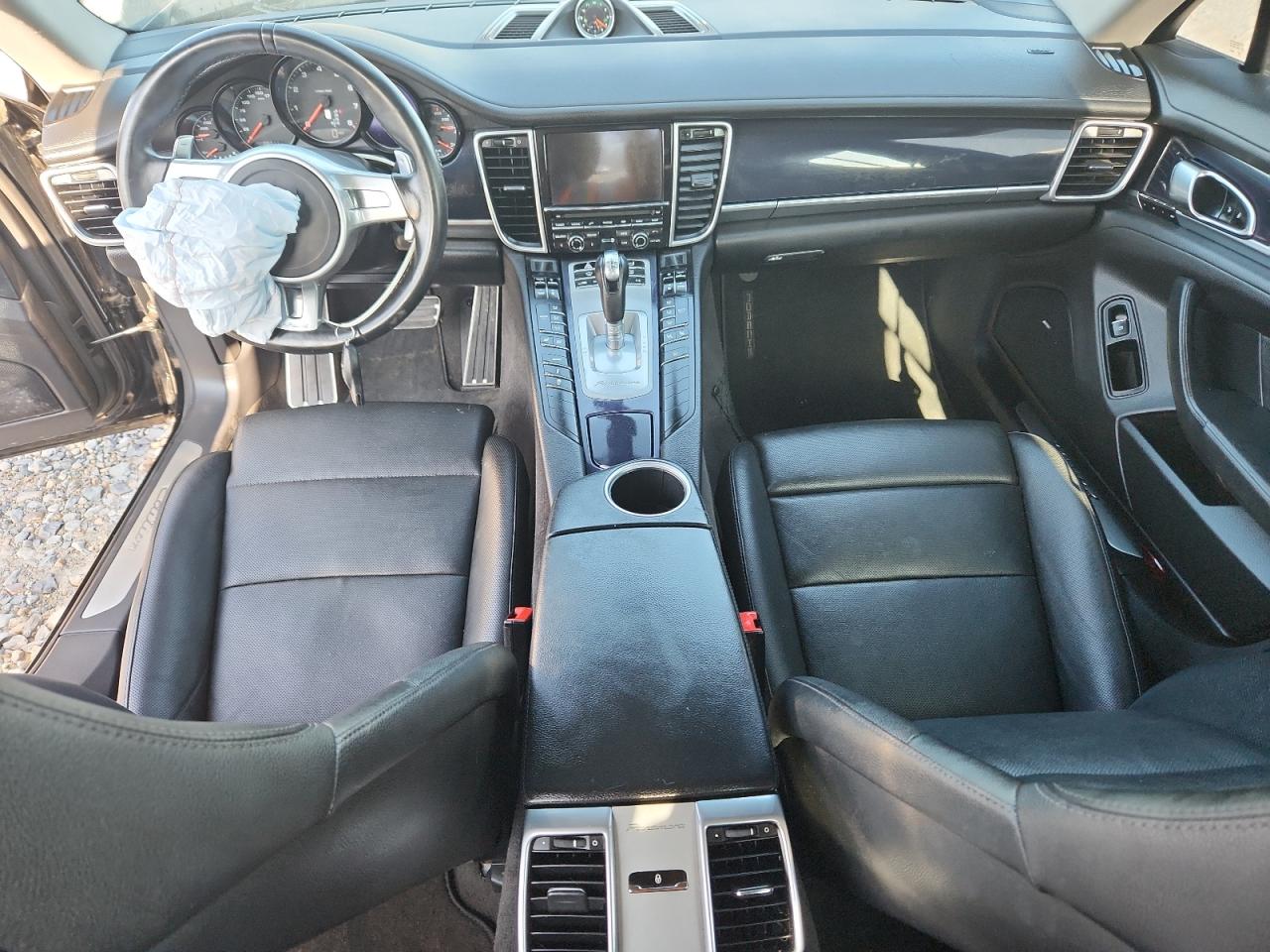 2016 Porsche Panamera 2 VIN: WP0AA2A71GL000798 Lot: 64686305