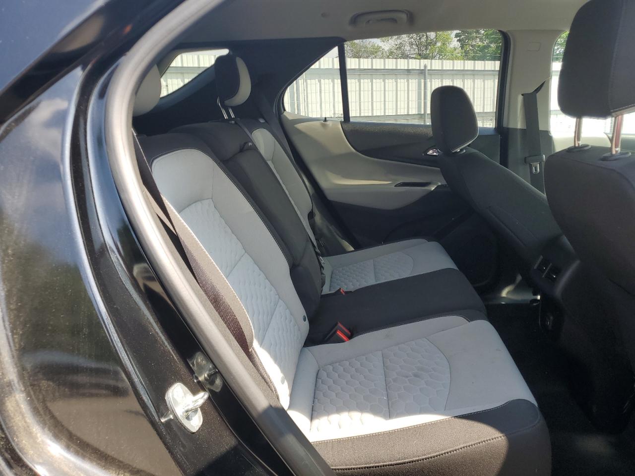 2020 Chevrolet Equinox Ls VIN: 2GNAXHEV5L6273098 Lot: 63158755