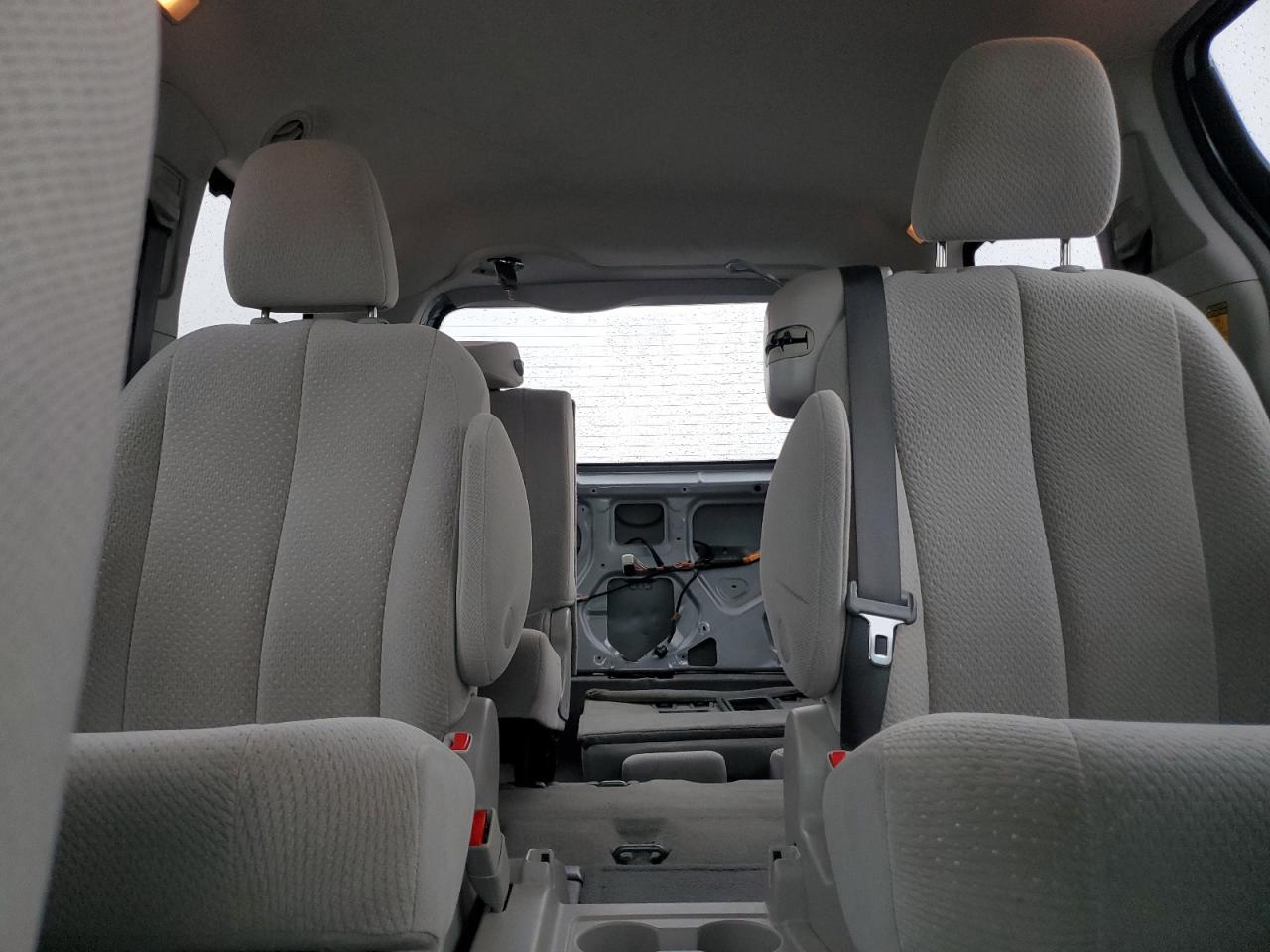 2014 Toyota Sienna Le VIN: 5TDKK3DC7ES472385 Lot: 64942735