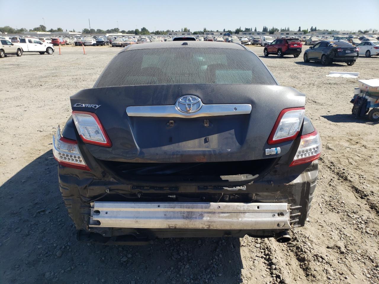 2010 Toyota Camry Hybrid VIN: 4T1BB3EK5AU123958 Lot: 63231195