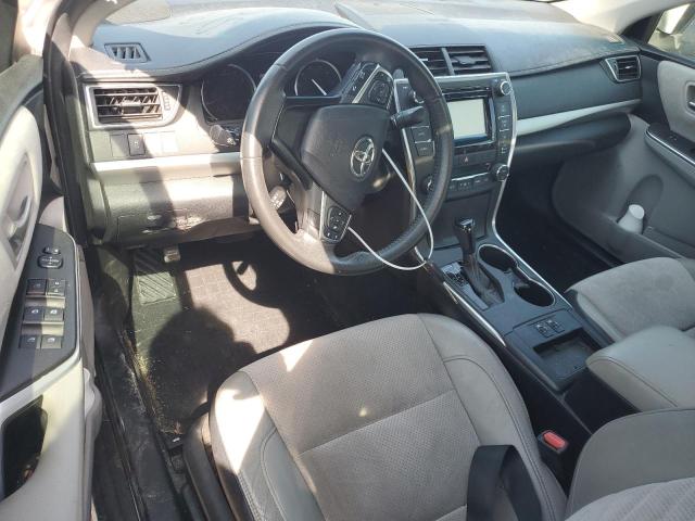 Sedans TOYOTA CAMRY 2015 Biały
