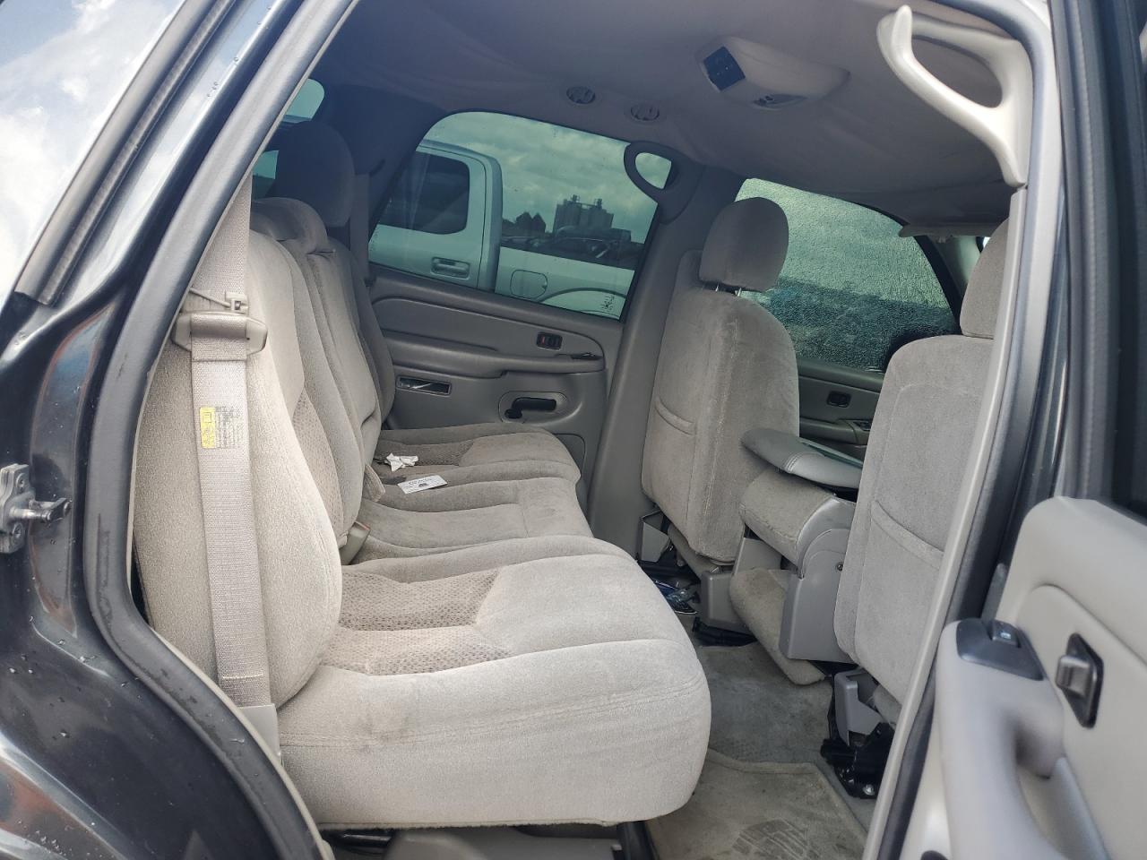 2004 Chevrolet Tahoe C1500 VIN: 1GNEC13Z74R157840 Lot: 63622095