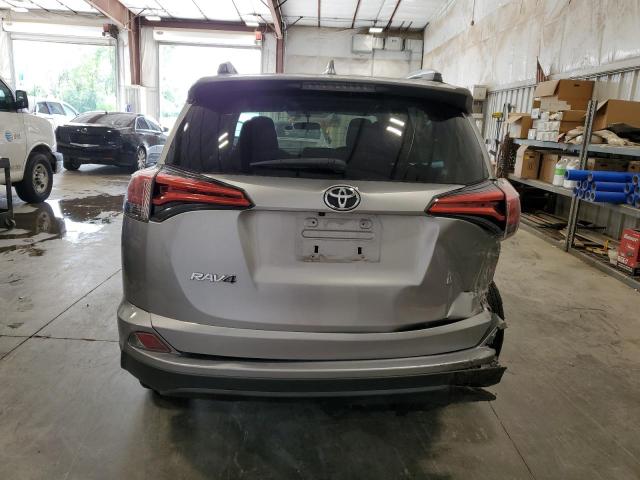  TOYOTA RAV4 2016 Srebrny