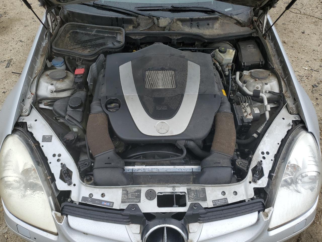 2006 Mercedes-Benz Slk 350 VIN: WDBWK56F06F104456 Lot: 62647875