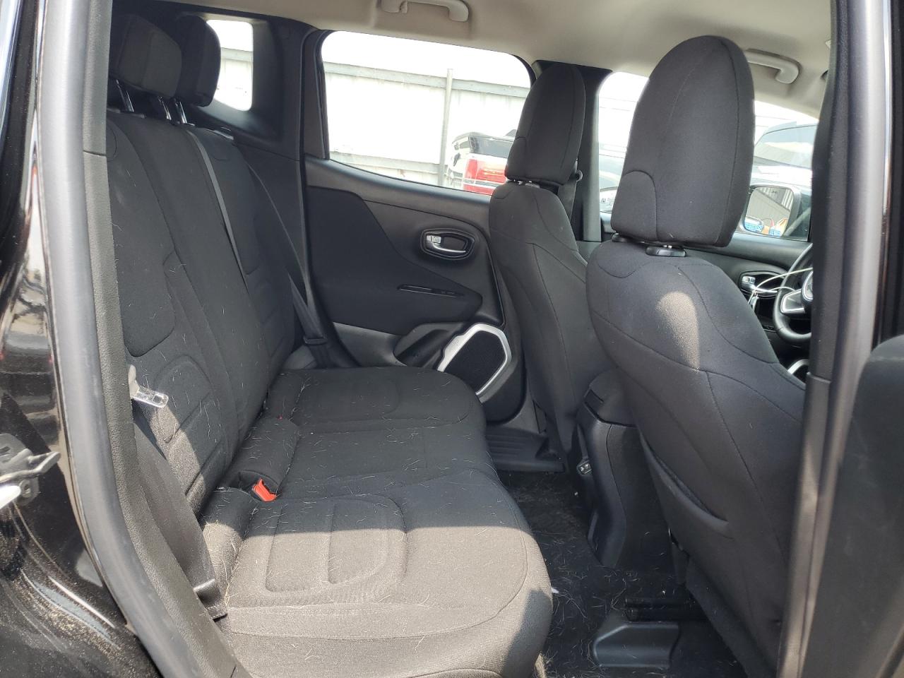 2018 Jeep Renegade Latitude VIN: ZACCJABBXJPH15233 Lot: 64011215