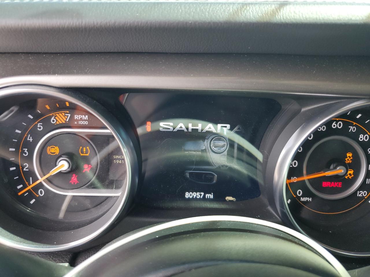 2020 Jeep Wrangler Unlimited Sahara VIN: 1C4HJXEN0LW161222 Lot: 63681485