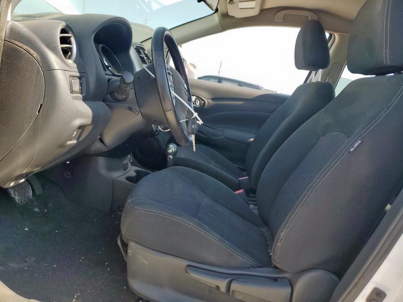  NISSAN VERSA 2017 White
