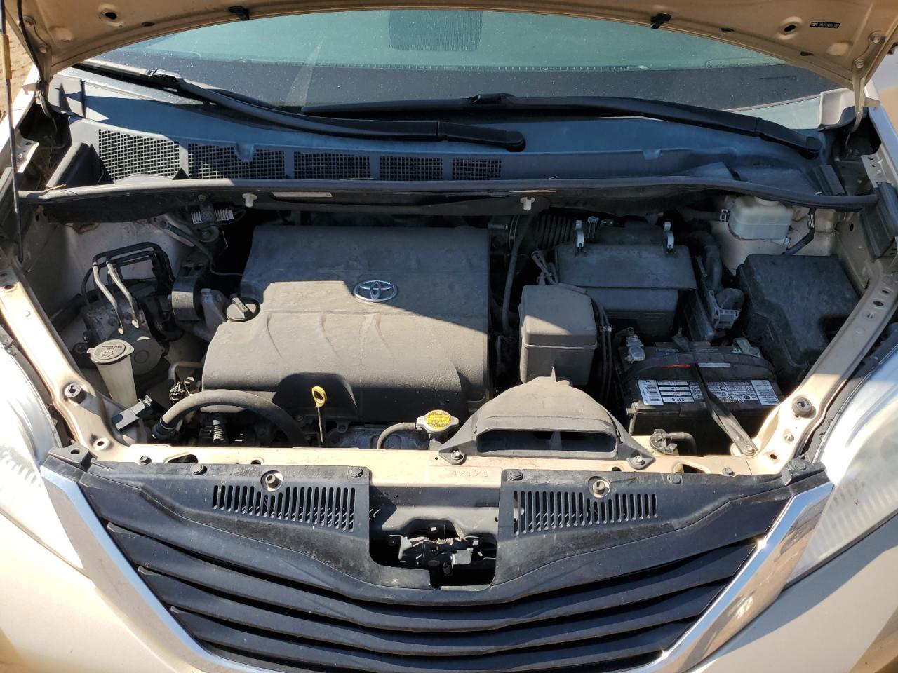 2013 Toyota Sienna Le VIN: 5TDKK3DC9DS345281 Lot: 65050505