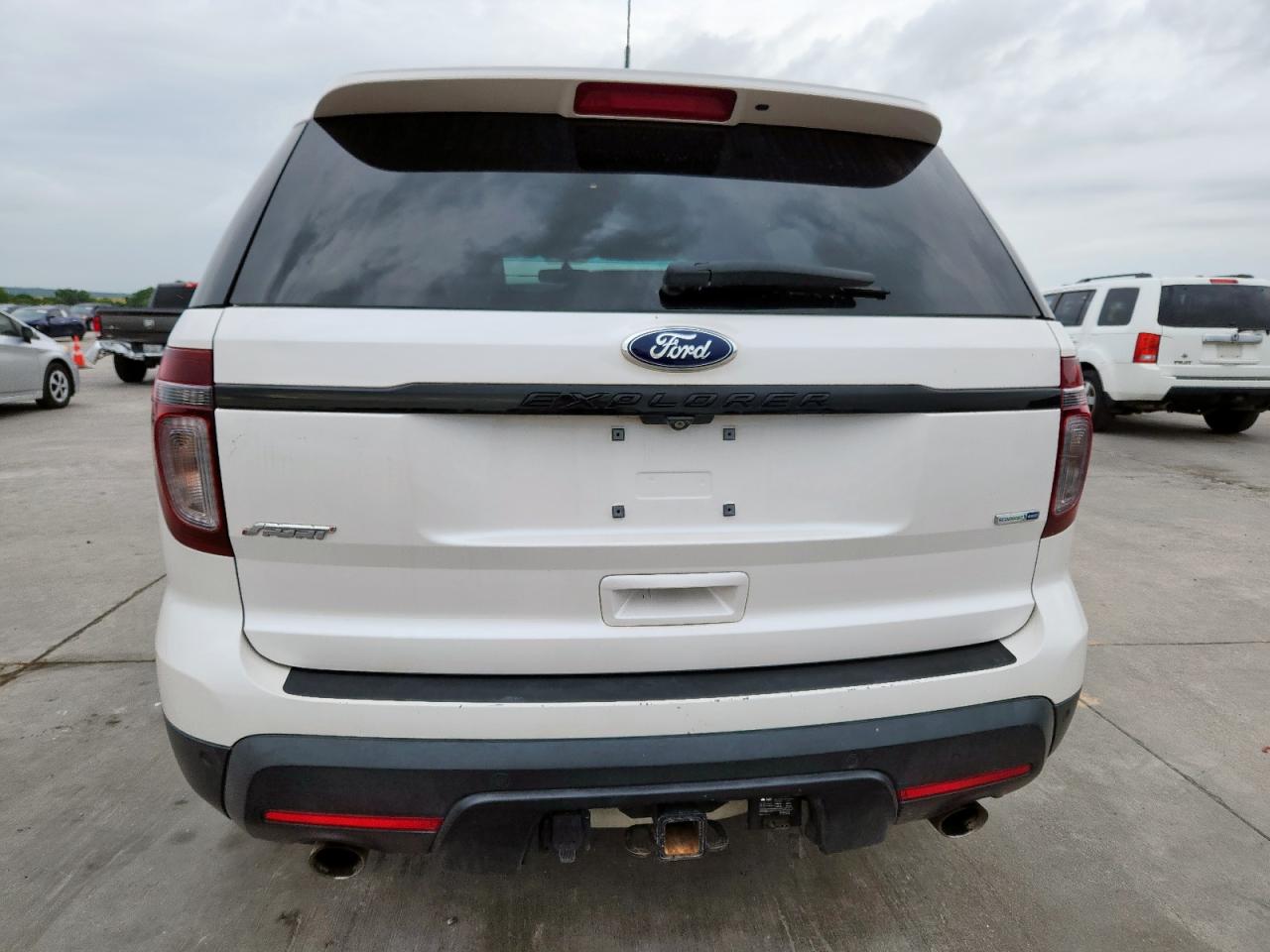 2015 Ford Explorer Sport VIN: 1FM5K8GT8FGB32918 Lot: 63532215