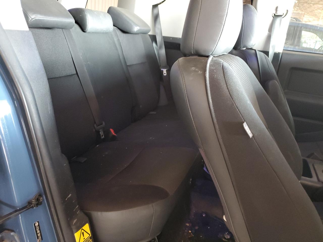 2011 Toyota Fj Cruiser VIN: JTEBU4BF3BK100215 Lot: 64600525