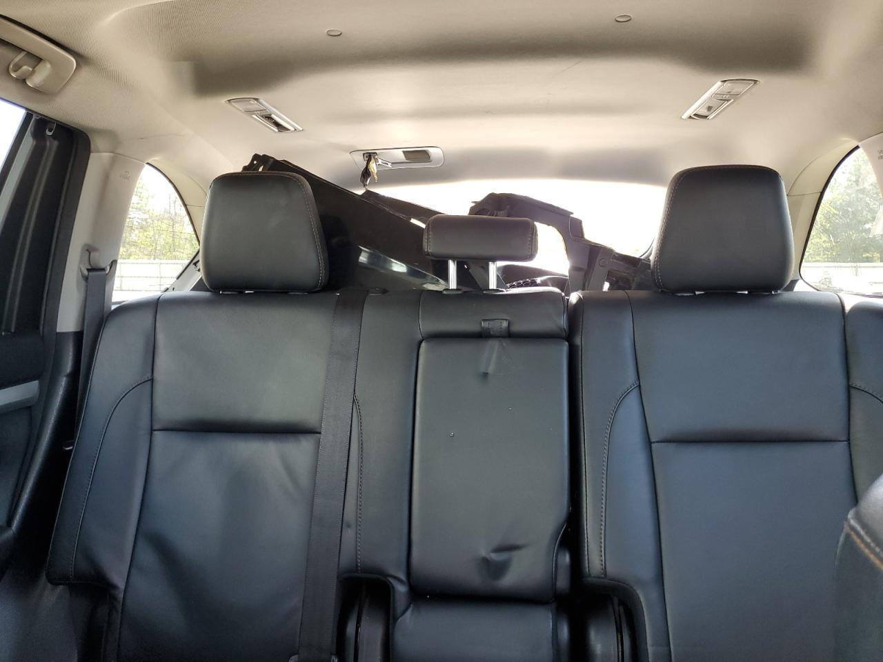 2018 Toyota Highlander Se VIN: 5TDJZRFHXJS871692 Lot: 65020225