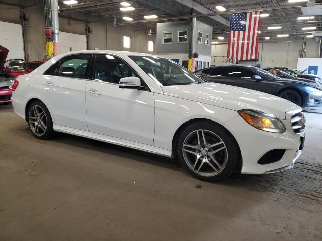  MERCEDES-BENZ E-CLASS 2014 Biały