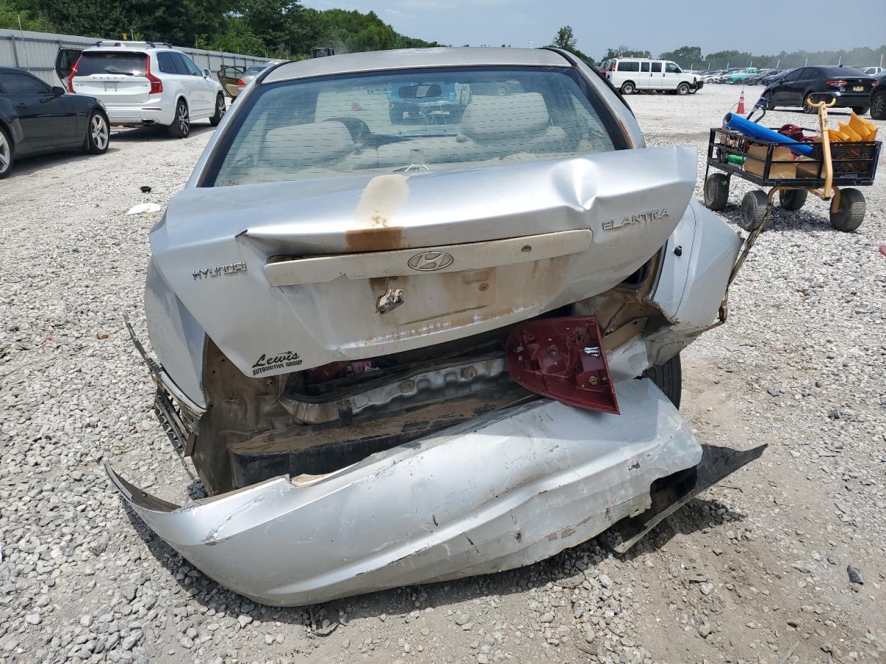 2004 Hyundai Elantra Gls VIN: KMHDN46D84U910686 Lot: 65321185