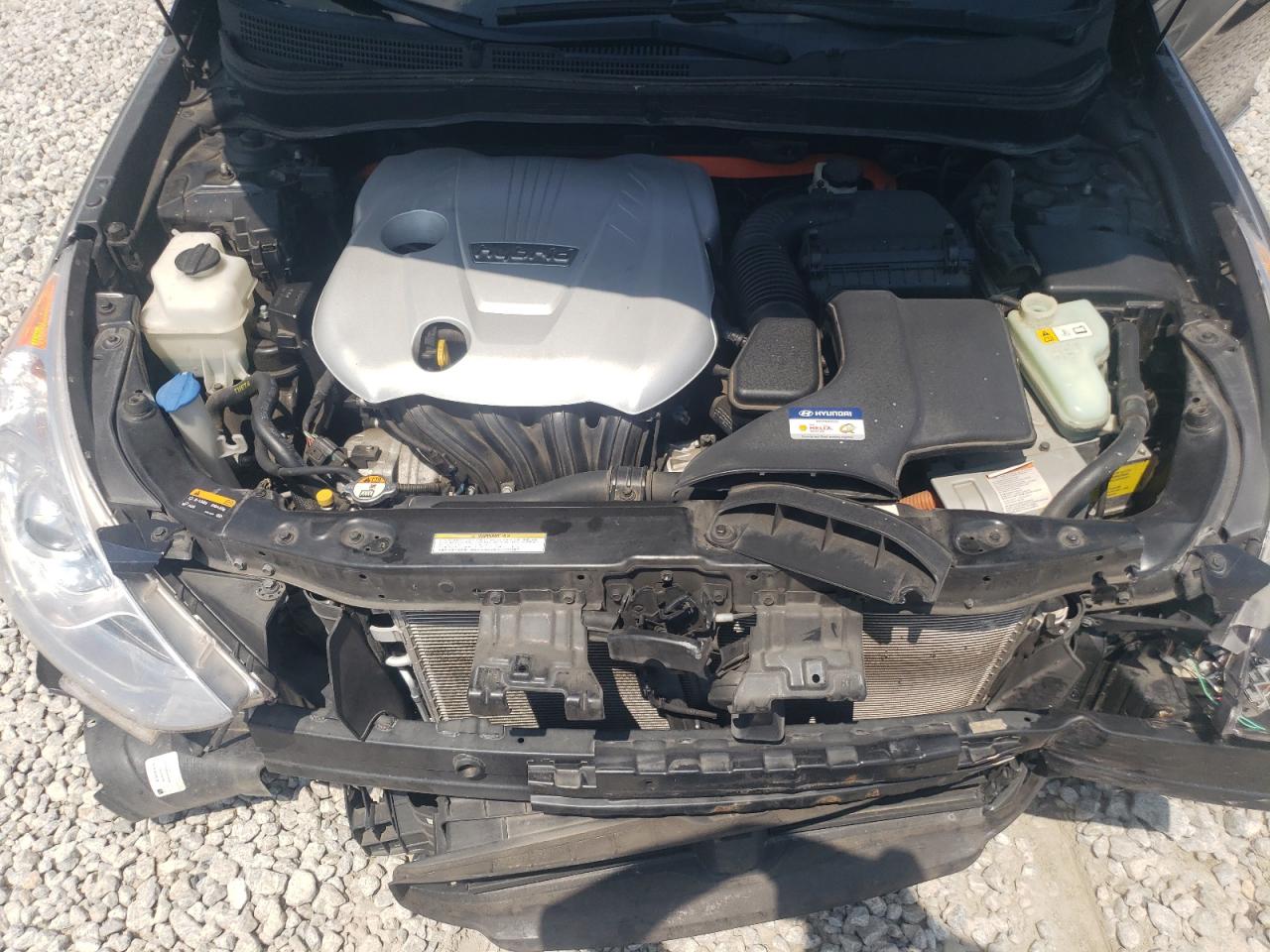 2013 Hyundai Sonata Hybrid VIN: KMHEC4A4XDA096611 Lot: 63568835