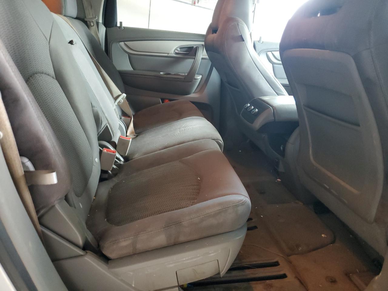 2014 Chevrolet Traverse Ls VIN: 1GNKRFKDXEJ335924 Lot: 65156925