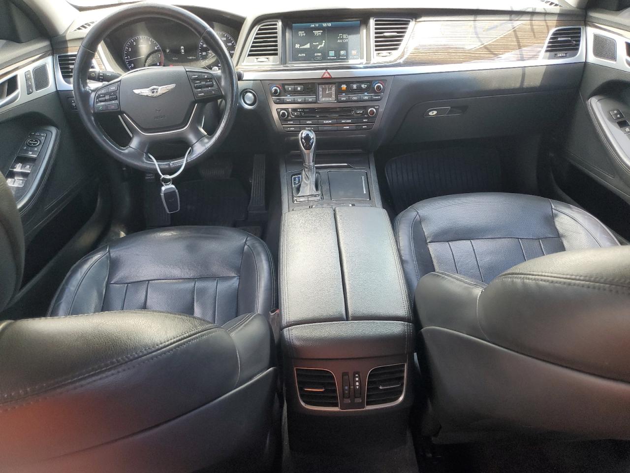 2015 Hyundai Genesis 3.8L VIN: KMHGN4JE4FU089960 Lot: 63114455