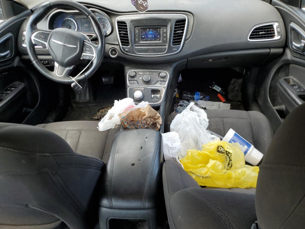 2015 Chrysler 200 Limited VIN: 1C3CCCAB2FN666721 Lot: 64222965