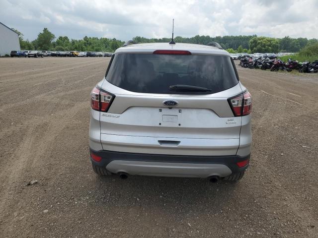  FORD ESCAPE 2018 Серебристый